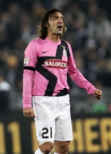 杨瀚森赛季防守最靠谱一战 关键时刻仍被弃用