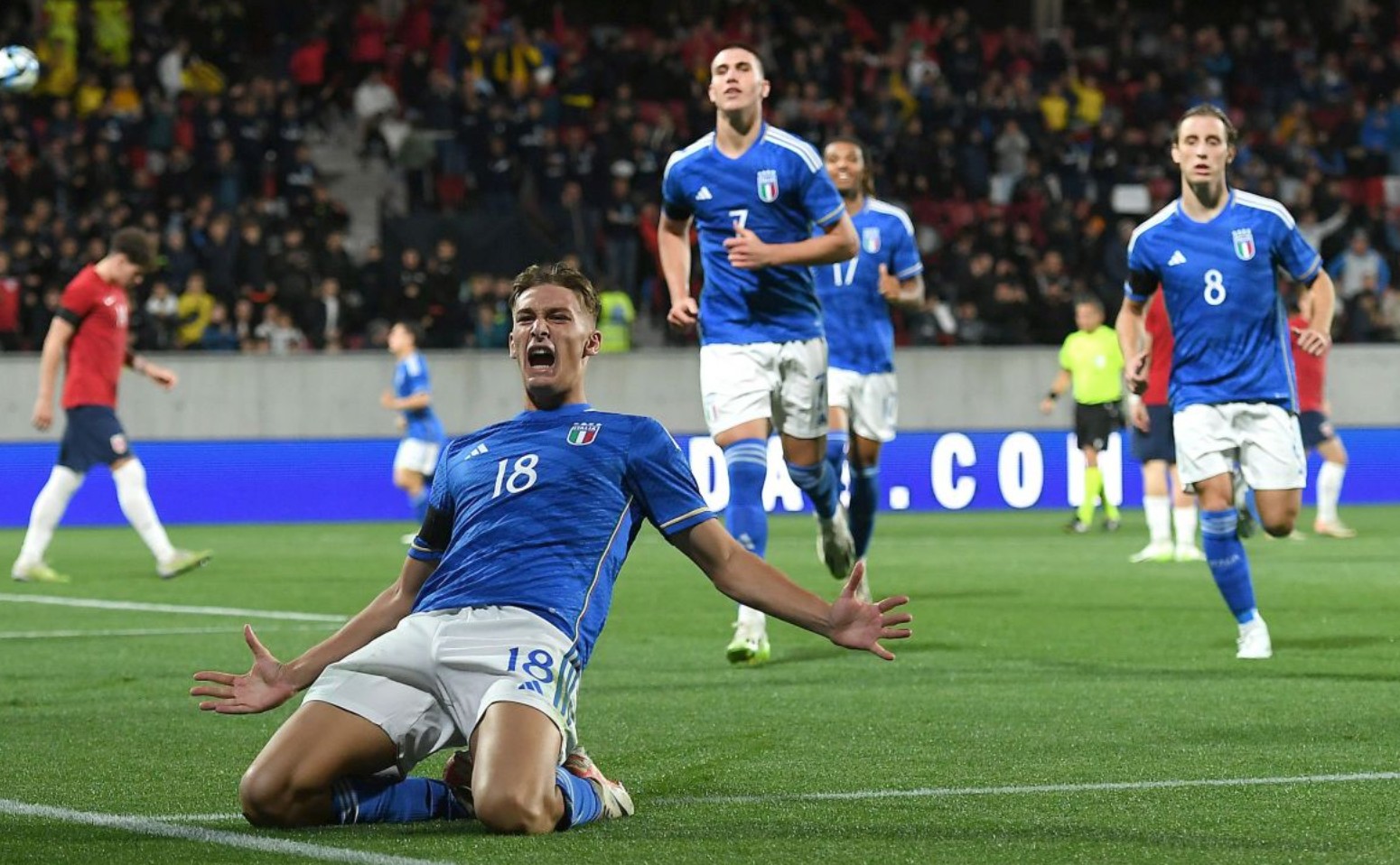 [中超]河南俱乐部战平山东泰山