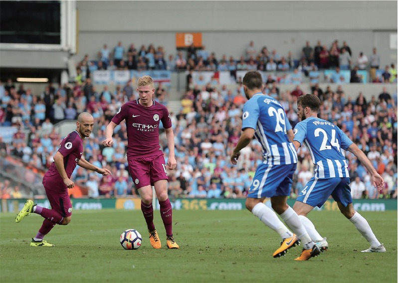 2换1！再见浓眉！独行侠老鹰史诗级交易，NBA最强五巨头豪阵诞生