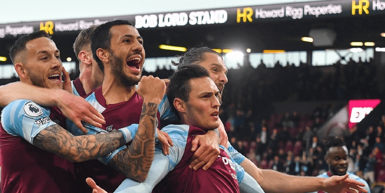 B费本赛季英超已经56次创造机会，8次助攻领跑英超助攻榜